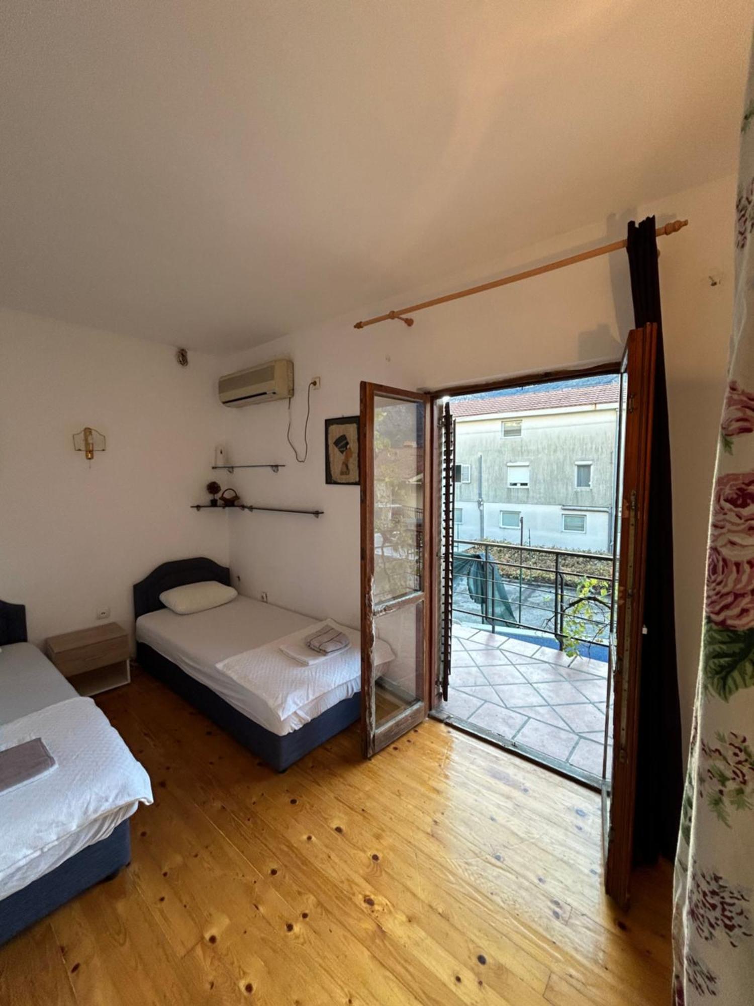 Club Neni Hotel 科托尔 外观 照片