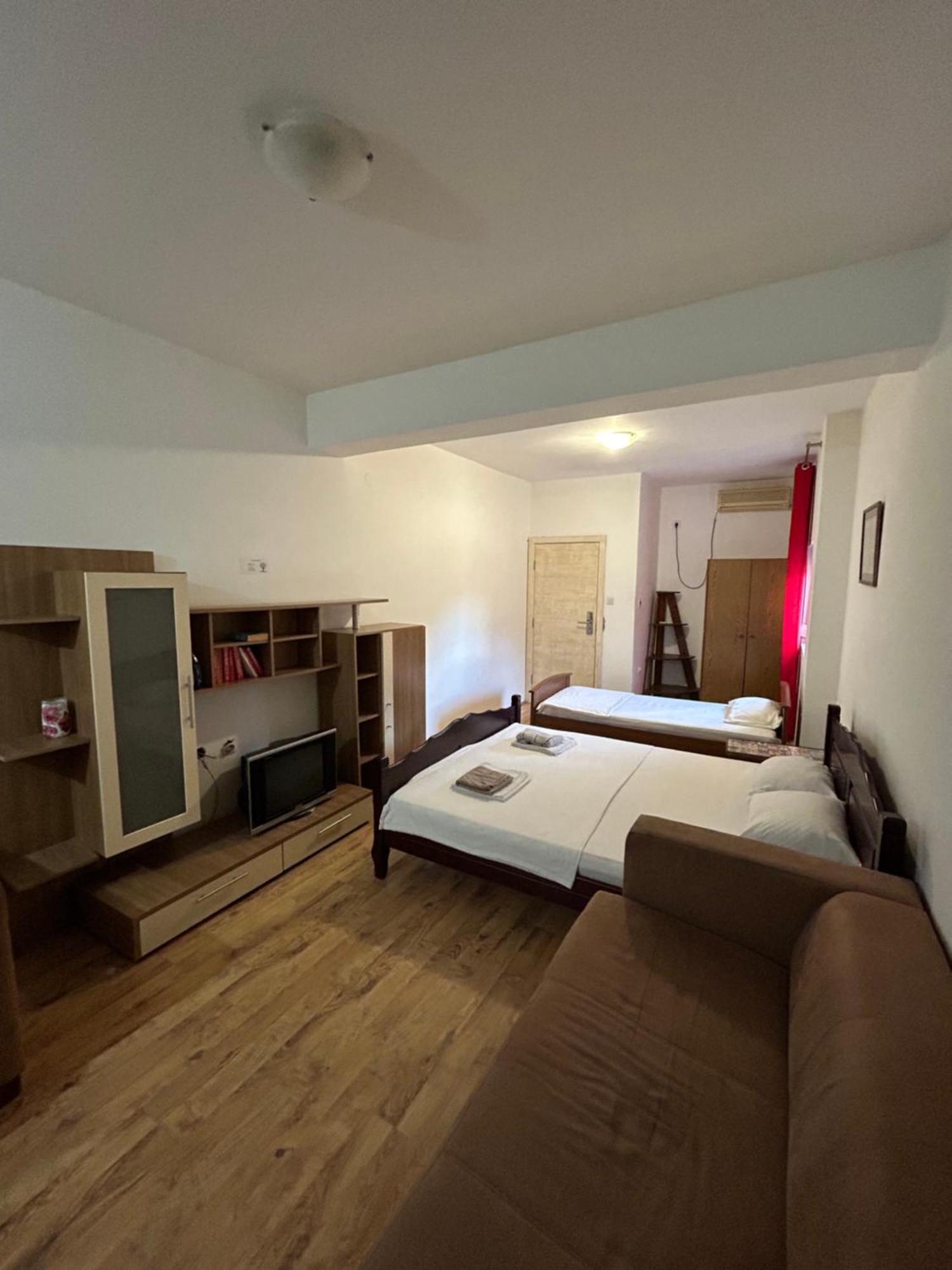 Club Neni Hotel 科托尔 外观 照片